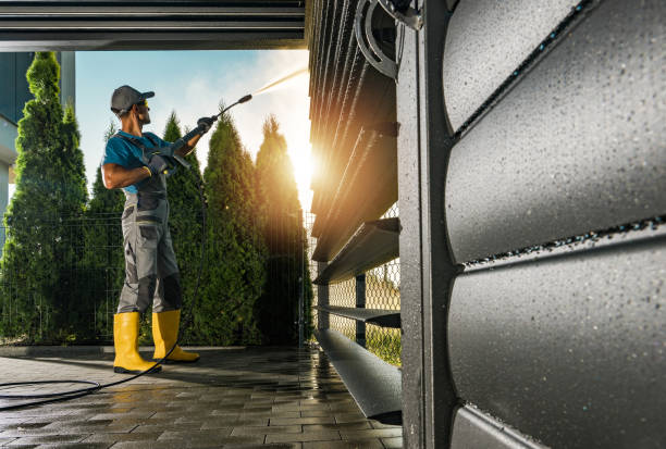 Best Parking Lot Cleaning in Omro, WI